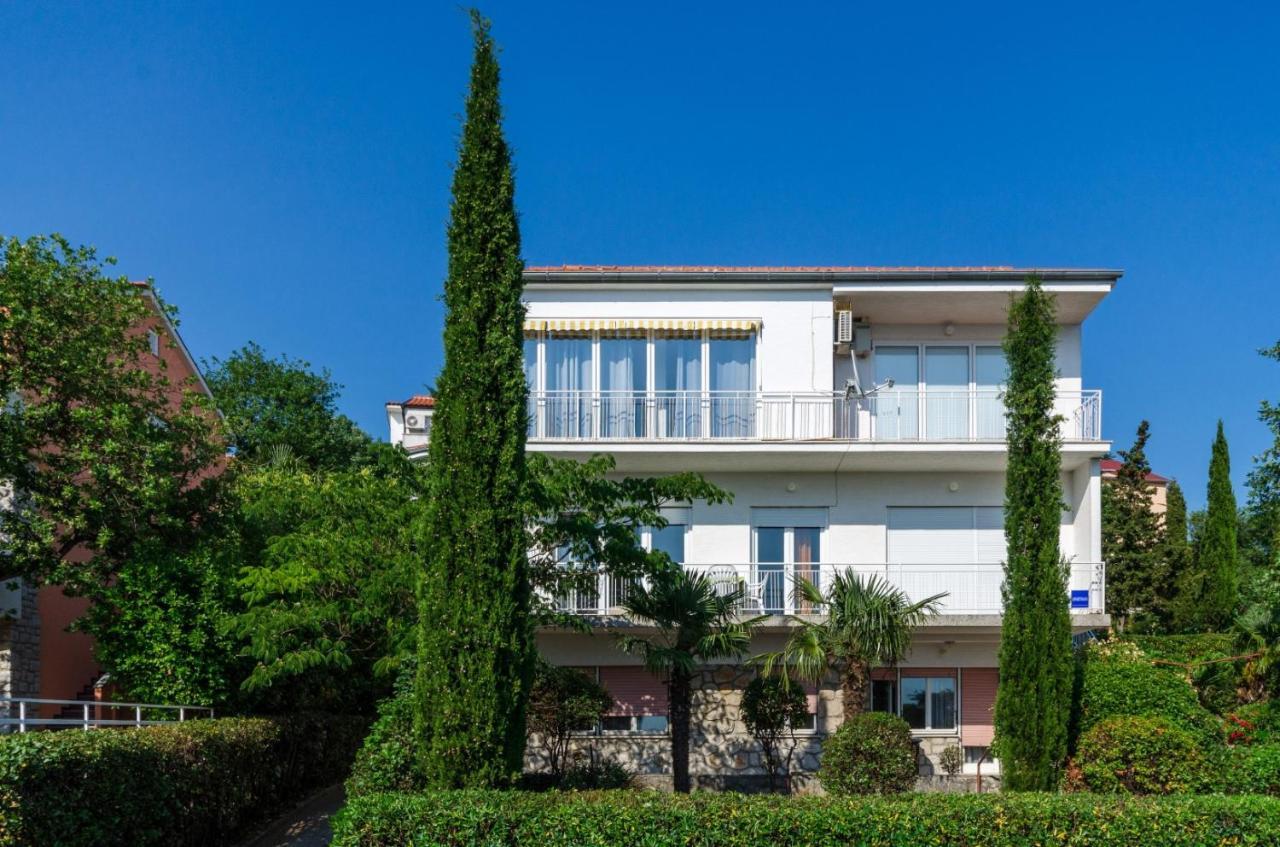 Mica Apartment Crikvenica Ngoại thất bức ảnh