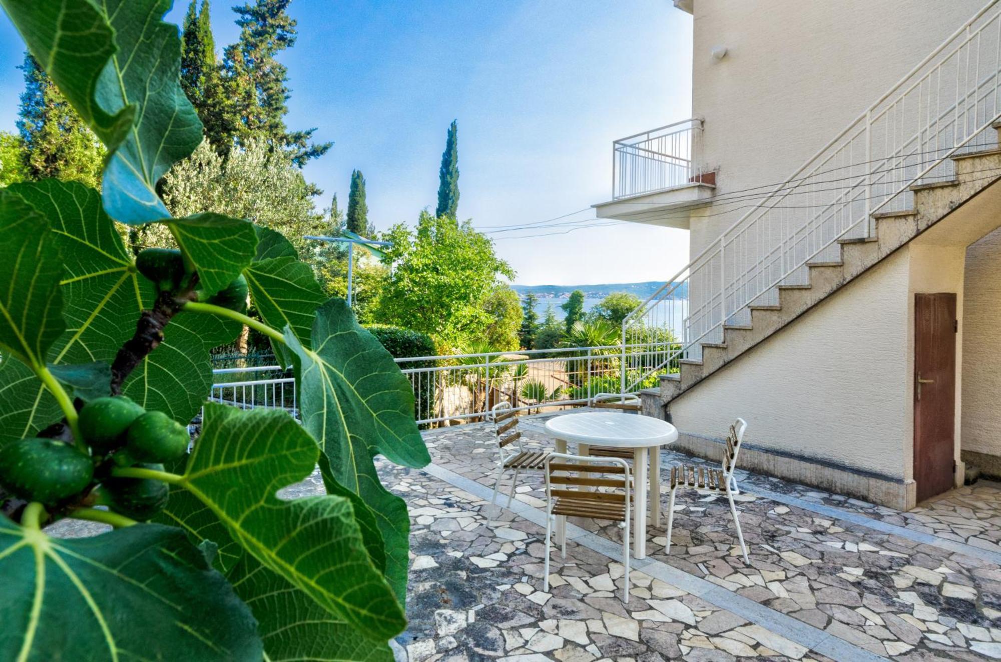 Mica Apartment Crikvenica Ngoại thất bức ảnh